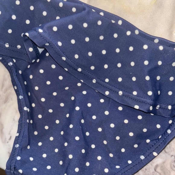 Polka Dot Kids Swim Set with Daisy Design - Picture 3 of 5